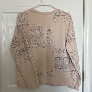 Women’s Fabletics Crew!